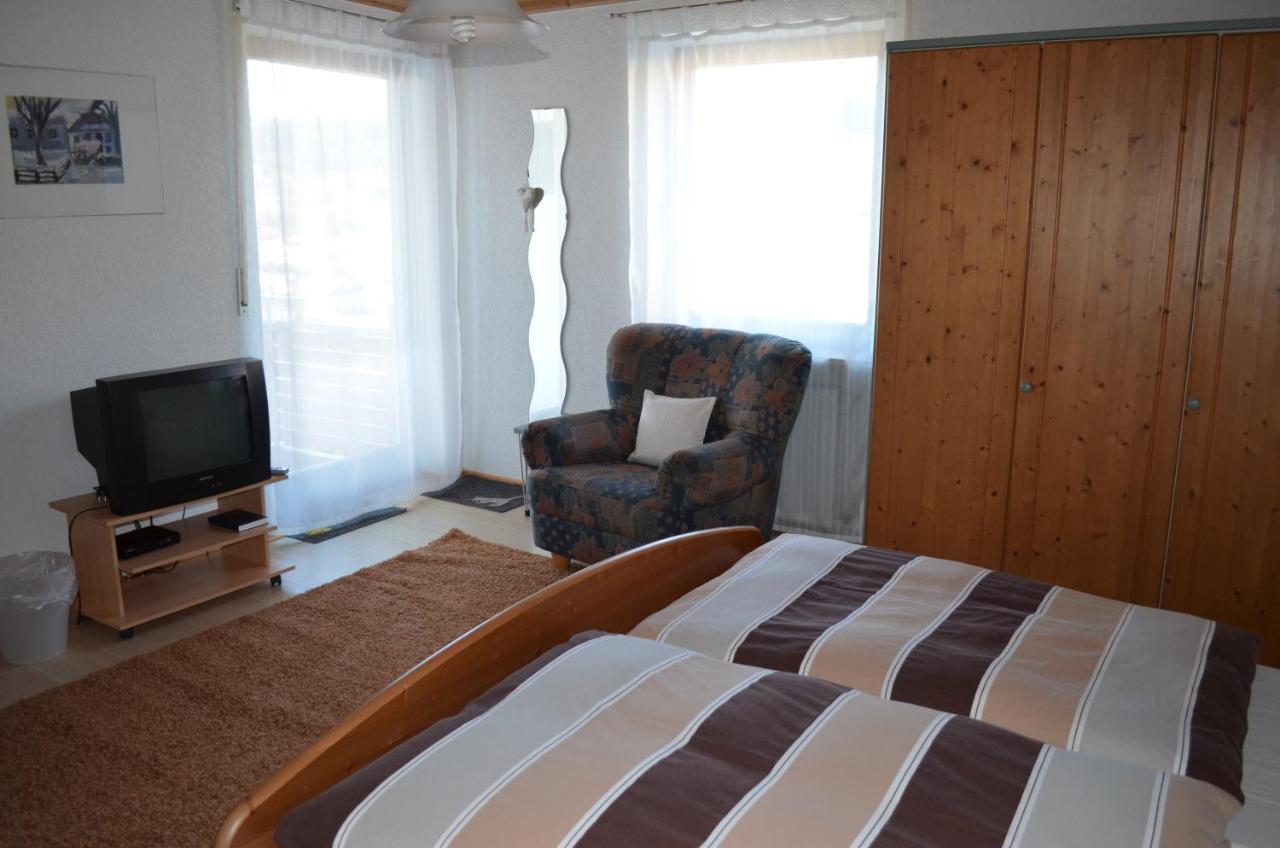 Gaestehaus Haller Hotel Боденмайс Стая снимка