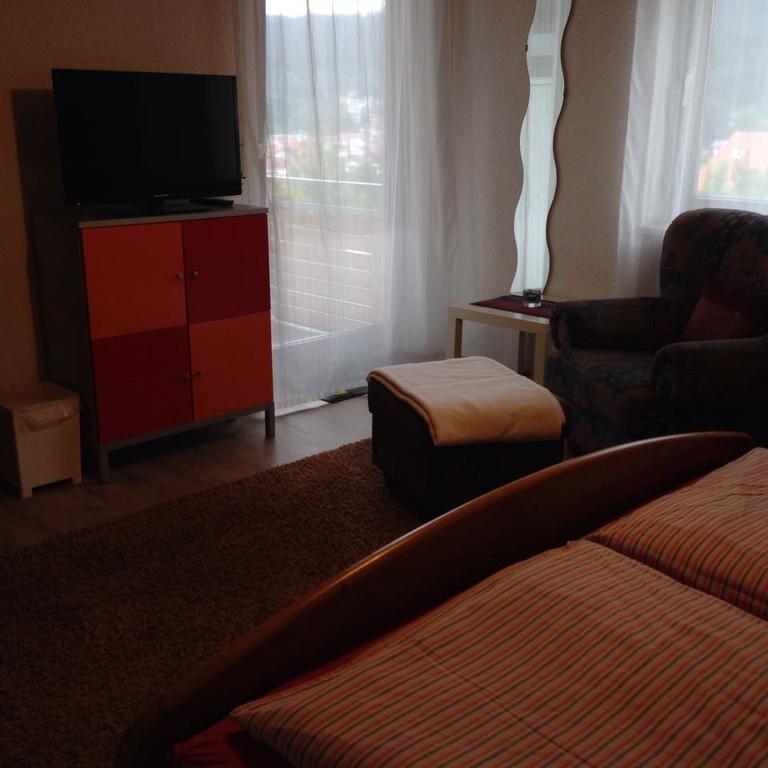 Gaestehaus Haller Hotel Боденмайс Екстериор снимка